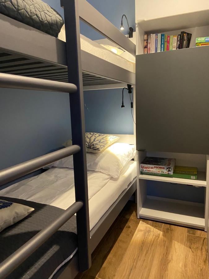 Apartament Grunwaldzka 105 Z Tarasem 5O M Do Plazy Pobierowo Bagian luar foto