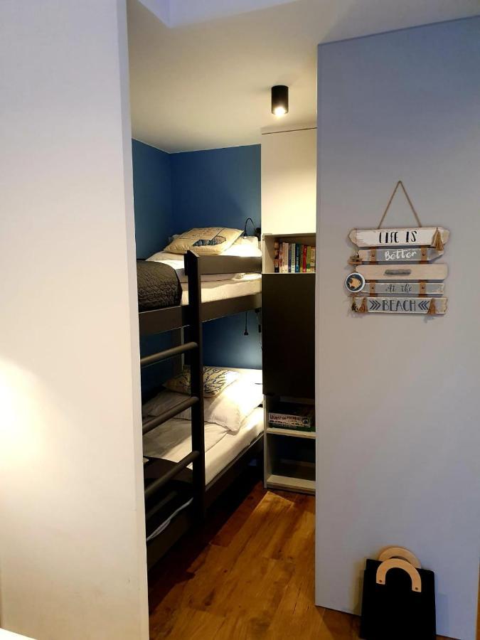 Apartament Grunwaldzka 105 Z Tarasem 5O M Do Plazy Pobierowo Bagian luar foto