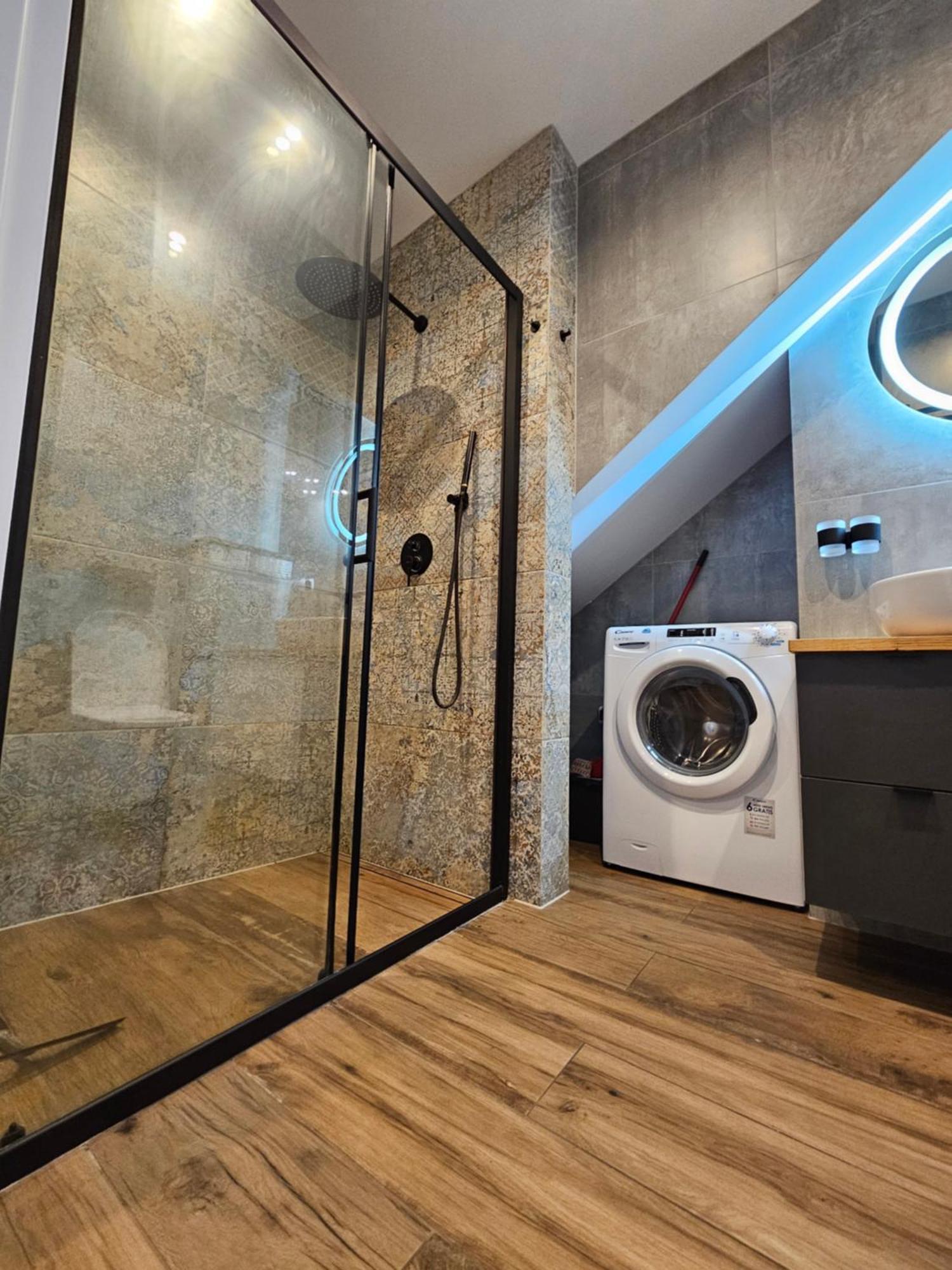 Apartament Grunwaldzka 105 Z Tarasem 5O M Do Plazy Pobierowo Bagian luar foto